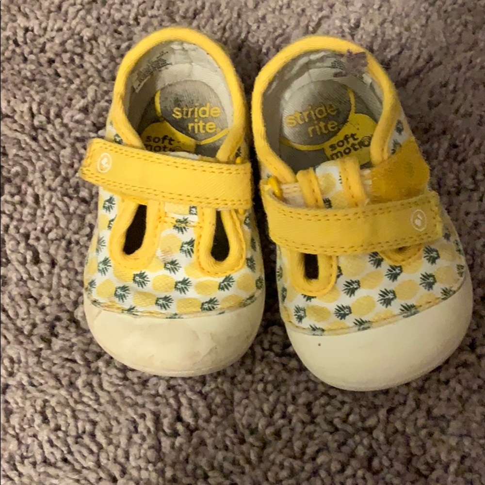 Stride rite shoes